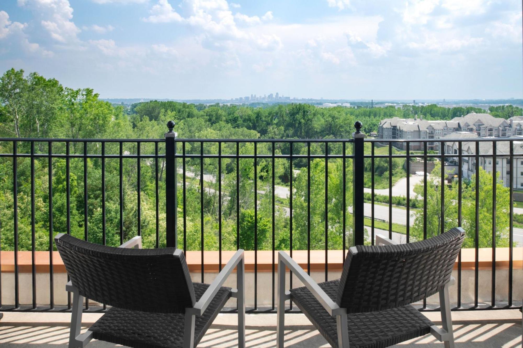Courtyard Kansas City At Briarcliff Exterior foto